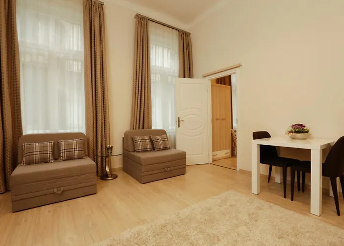 Budapest City Apartments For Groups
